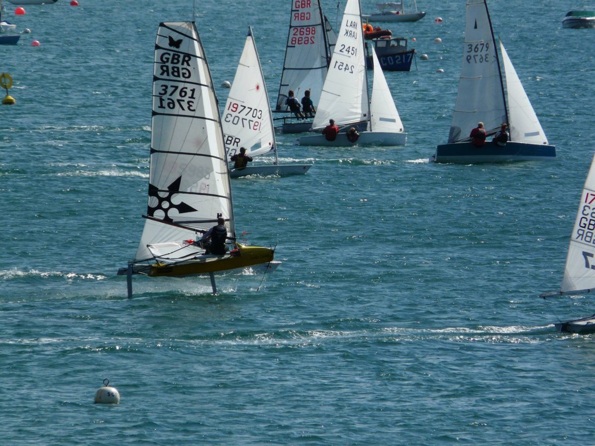 Dinghy flyers at Abersoch's regatta week